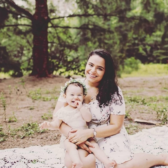 Meet your Posher, Ivanna - Picture 1 of 1